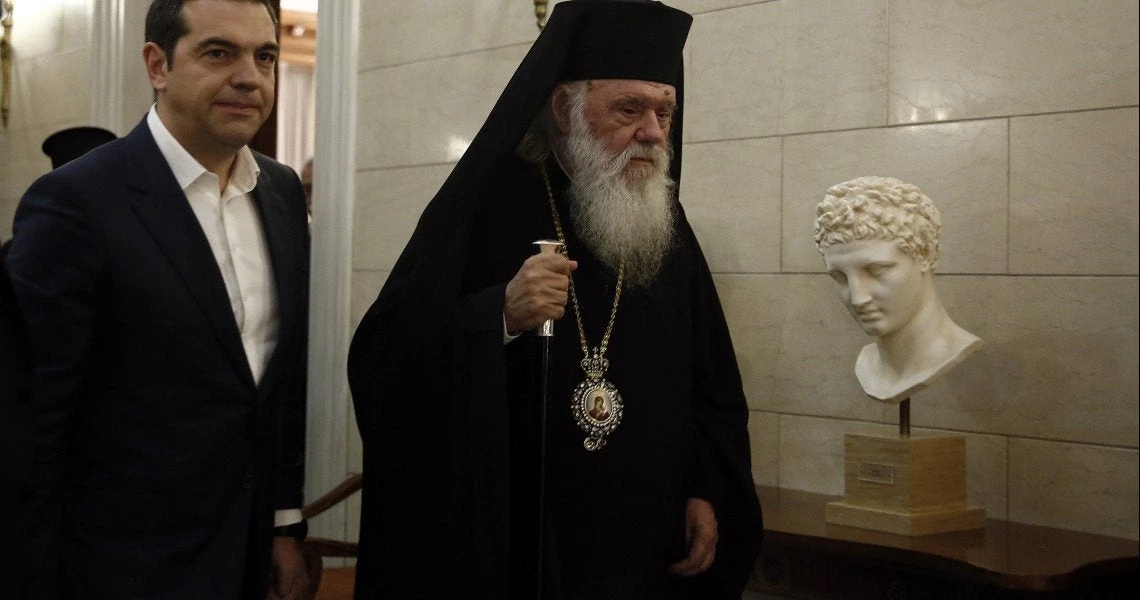 Κέρδισε ο κλήρος: Πεθαίνει η συμφωνία-έκτρωμα – Οπισθοχώρηση της κυβέρνησης για τους μισθούς των ιερέων – Φοβήθηκαν την… τιμωρητική ψήφο